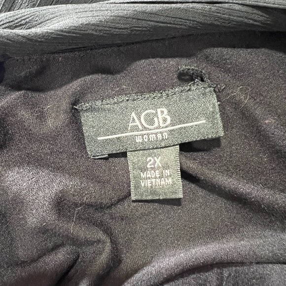 AGB πFigure- Friendly Black Chiffon Drape Overlay Top Keyhole Backside - Picture 12 of 14